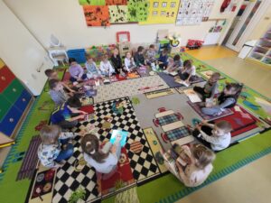 Misie świętują Dzień Bibliotekarza i Bibliotek  - zdjęcie nr. 2