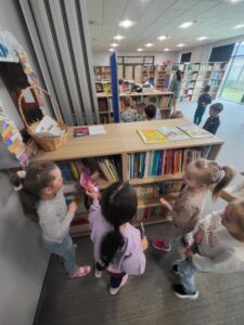 Misie świętują Dzień Bibliotekarza i Bibliotek  - zdjęcie nr. 3