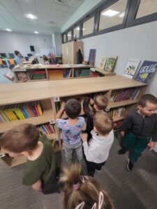 Misie świętują Dzień Bibliotekarza i Bibliotek  - zdjęcie nr. 9
